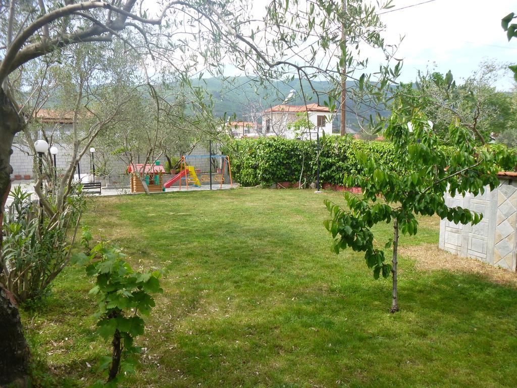Hotel Argilos Asprovalta Bagian luar foto